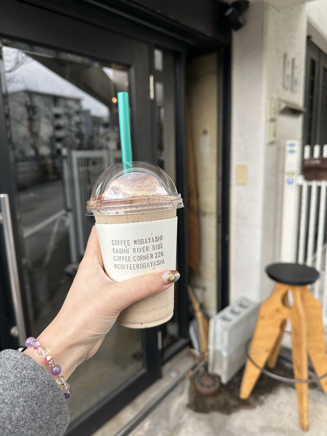 バナナシェイクでコーヒー味？？え、斬新！