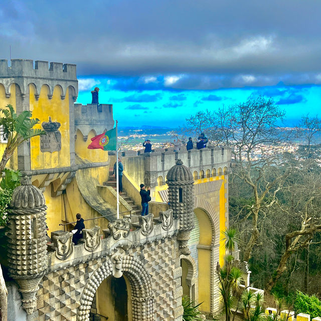 Sintra + Regaleira (day trip from Lisbon) 🇵🇹 with dos and don’ts 😉