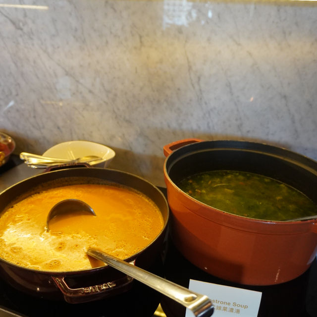 中環望靚景食半自助餐