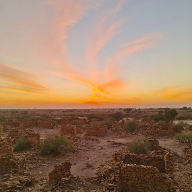 Exploring the Enigmatic Kuldhara Abandoned Village 🌾 