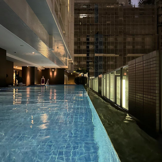 「龍崗啟悅國際酒店」現代大都會中的奢華