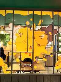 「黃色LINE FRIENDS meets Pizza Maru」特別餐牌，千其唔好錯過啦😍