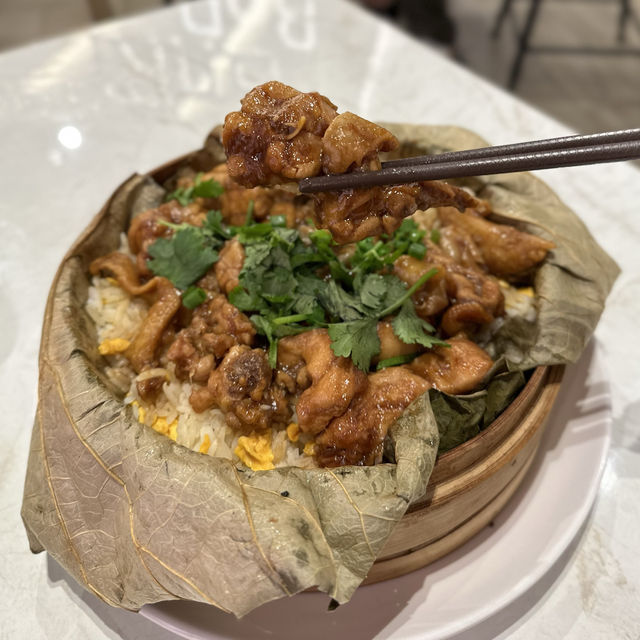真材實料熬製湯底．湯麵飯款式配搭多