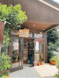 【福岡カフェ】桃のパフェがインパクト大