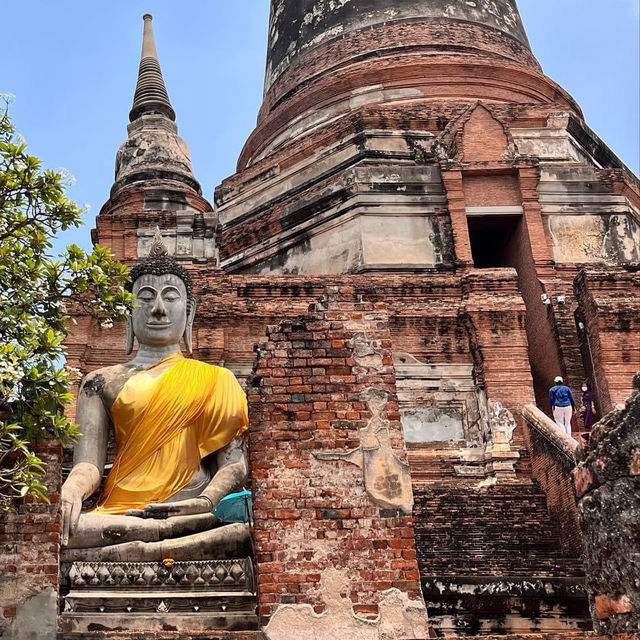 Ruins of a Golden Kingdom: Uncovering the Magic of Ayutthaya