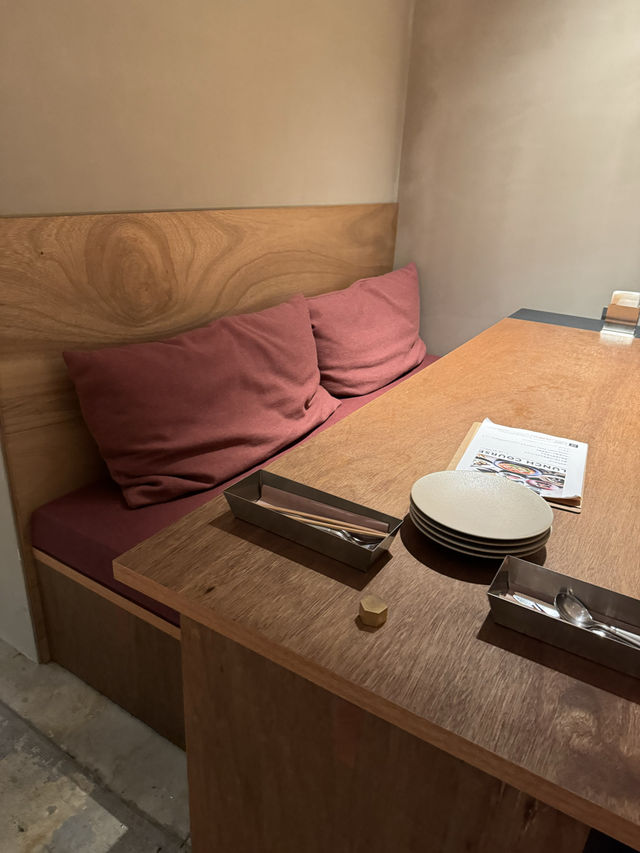 【鳥取】暖炉と石窯、2つの薪火を熱源とした薪火料理と CRAFT PIZZAのお店 『KAEN』