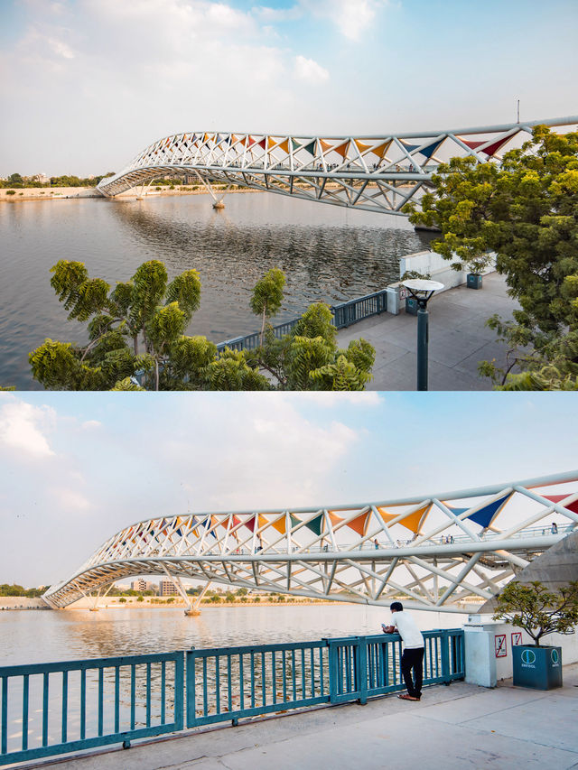 Atal Pedestrian Bridge สะพานข้ามแม่น้ำ Sabarmati