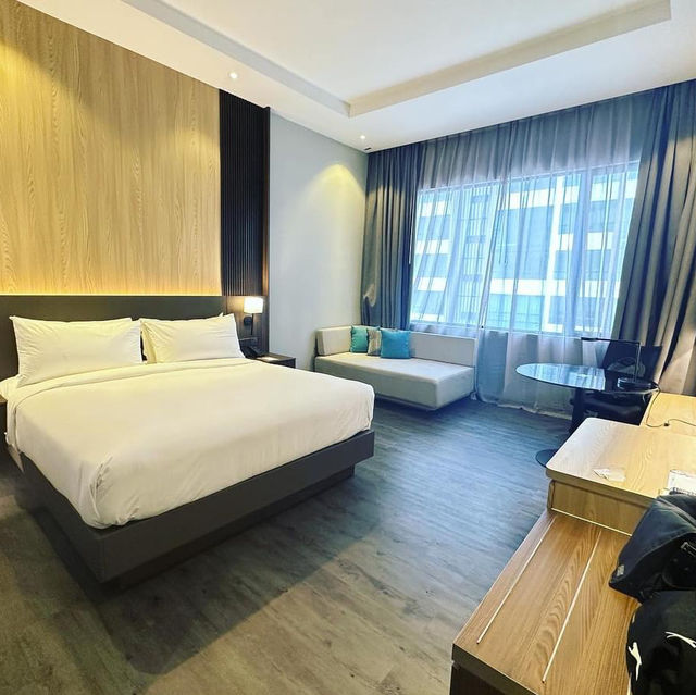 **Courtyard by Marriott Melaka: Contemporary Elegance in a Historic Setting**