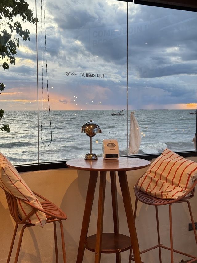 Rosetta Beach Club