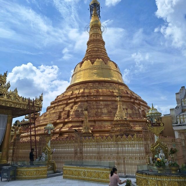 เทพทันใจ เทพกระซิบ เจดีย์โบตะทาวน์