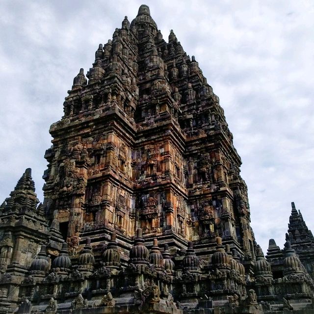 🇮🇩 Prambanan Temple: The Majestic Legacy Ancient Hindu Architecture