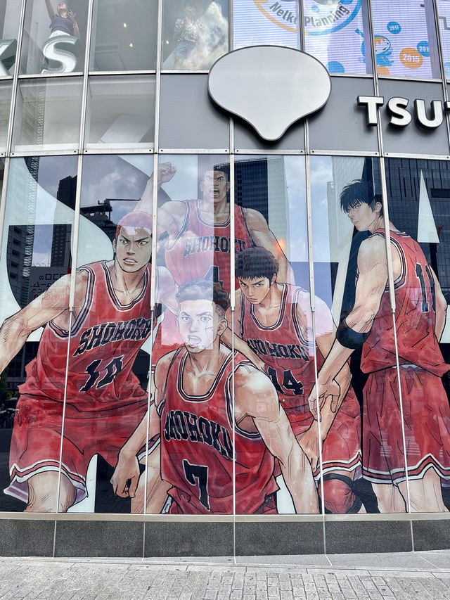 📍 THE FIRST SLAM DUNK “COURT”/渋谷