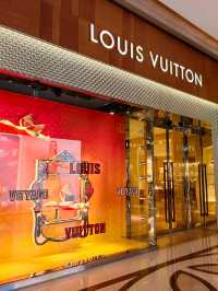 Luxury Shopping Experience at Solaire Resort