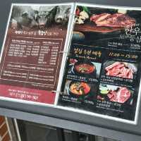 韓国/ソウル【広蔵市場】サムギョプサル