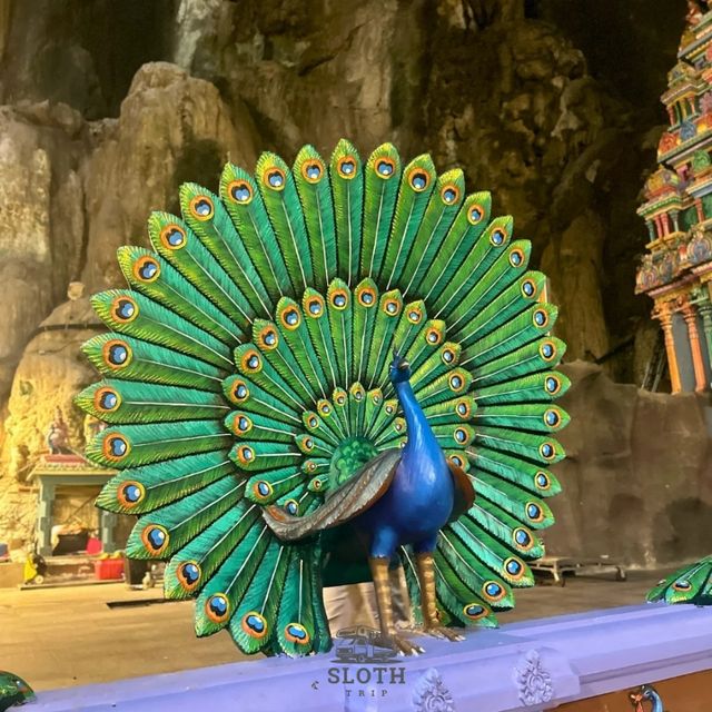 🤩 บันไดหลากสีที่ Batu Caves