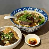 平日下班日常的小確幸「牛肉麵•雞湯」