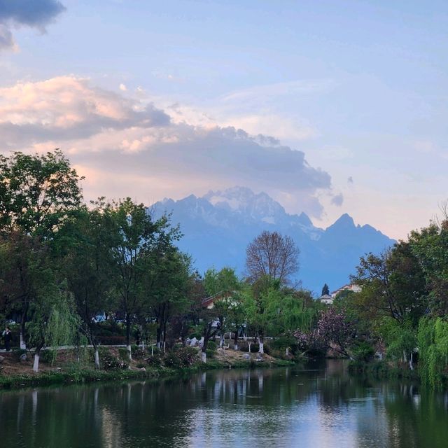 Black dragon pool, Lijiang