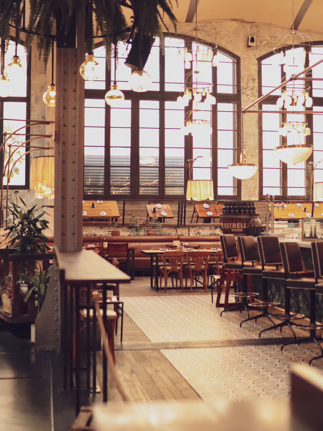 【おしゃれすぎるフードコート】さくっと立ち寄れて雰囲気も抜群‼︎ 【おしゃれすぎるフードコート】さくっと立ち寄れて雰囲気も抜群‼︎