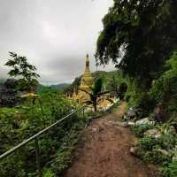 พระธาตุอินทร์แขวน ณ เวียงโกศัย