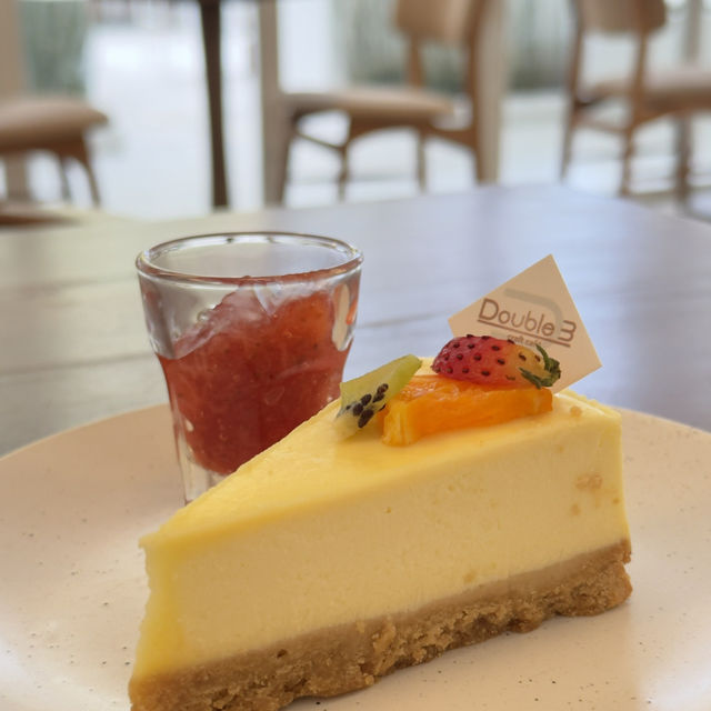 Double 3 Cafe