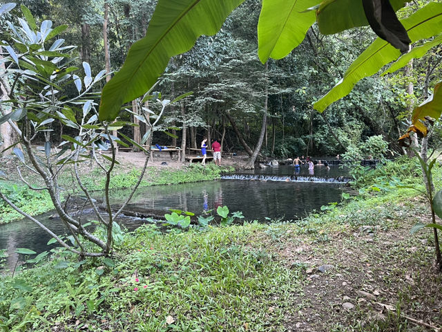 แช่ออนเซ็นเมืองไทย ที่น้ำพุร้อนไทรงาม