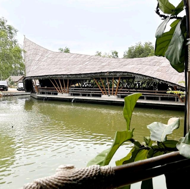 ร้านลับเมนูท้องถิ่นอัมพวา | ร้านข้าวใหม่ปลามัน 