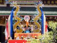 สักการะเจ้าแม่กวนอิมที่เมืองดานัง
