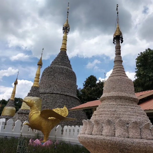 วัดเจดีย์หอย ปทุมธานี