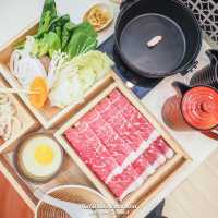 ชาบูเป็นเซ็ต สุดคุ้ม