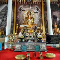 หลวงพ่อเงินองค์ใหญ่ที่สุดในประเทศไทย