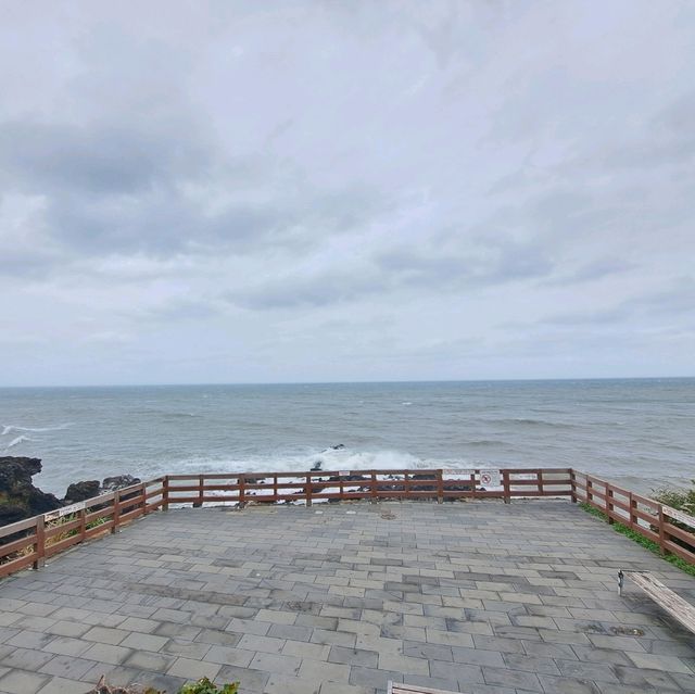 濟洲島梨湖小馬燈塔📸道頭洞彩虹海岸公路🛣️龍頭岩🏞️熱門打卡景點介紹👍