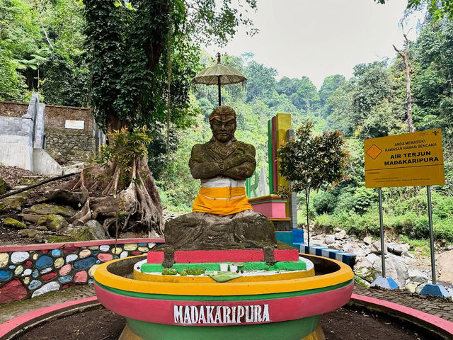 Discovering the Enchantment of Madakaripura Waterfall