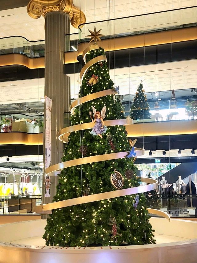 คริสต์มาสนี้แกลมกว่าทุกปีที่ Gaysorn Amarin