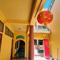 泰國曼谷空訕區著名華人文化景點:泰国林氏宗亲总会祠堂。建築充滿中華文化風格，了解當地華人文化歷史，適合打卡拍照📸。