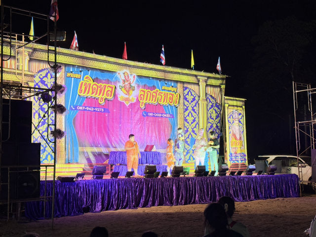 งานประจำปีวัดหนองอ้อ งานวัดยอดนิยมอำเภอมะขาม