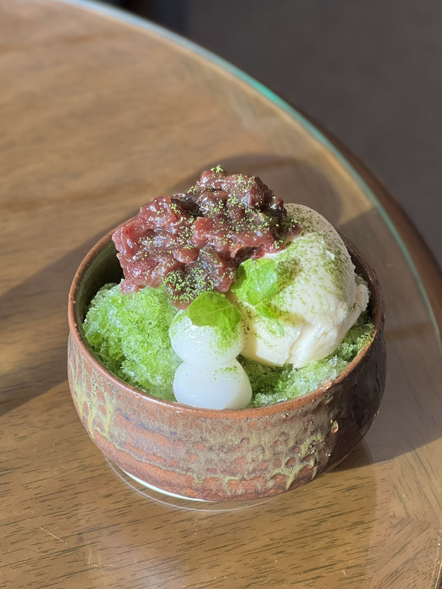 Matcha sweets that perfectly match the Japanese garden