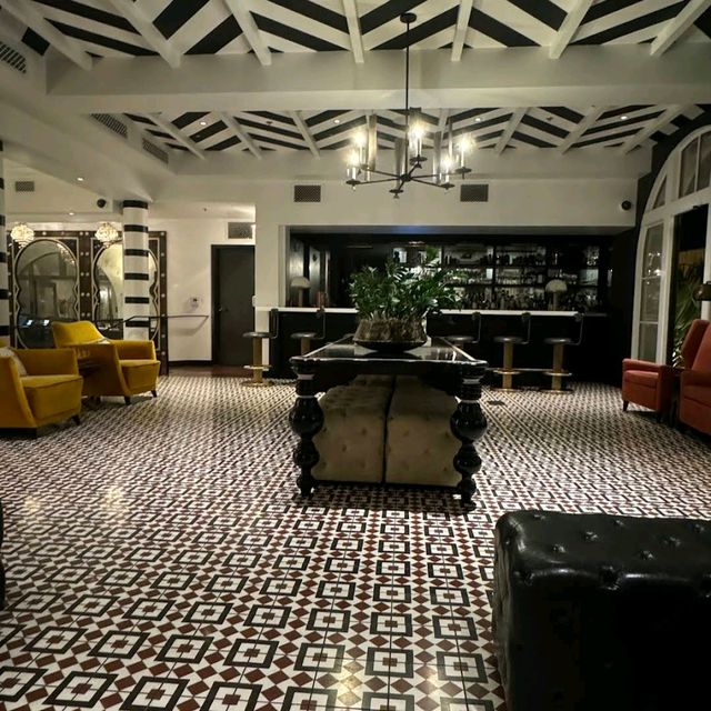 Hotel Californian