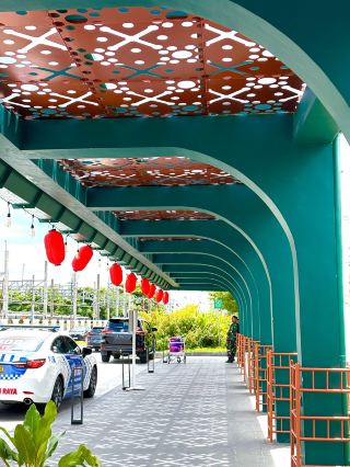 日惹火車站｜白色殖民風建築