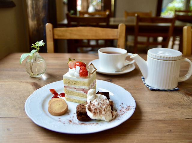 Sweet Delights at PAS DE DEUX🍰