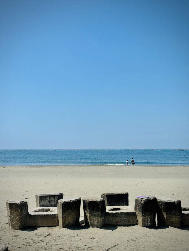 台南 漁光島 🌊 海邊漫步，享受陽光與海風！⛵️