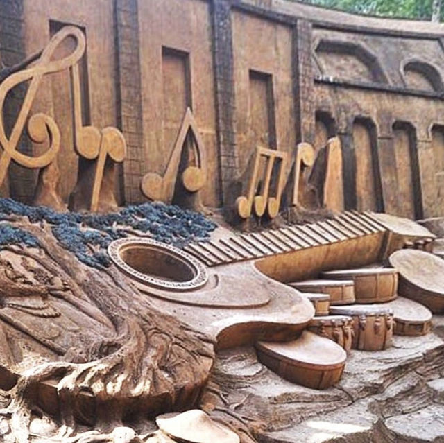 Step into a Clay Wonderland: Dalat’s Sculpture Tunnel