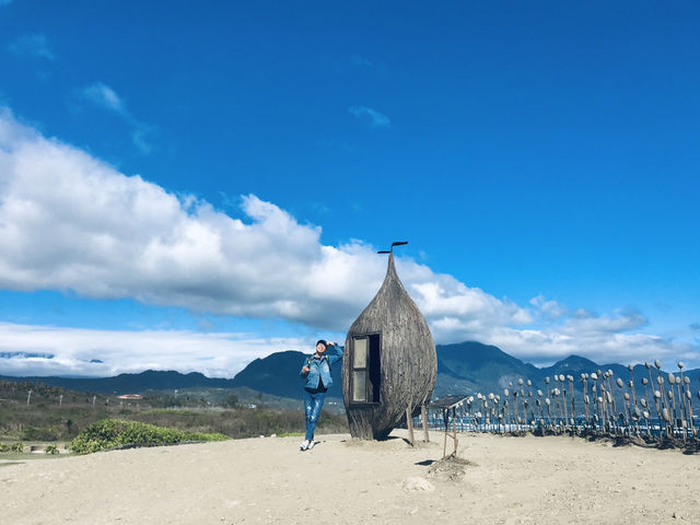 探索台東加路蘭遊憩區：海景、藝術與自然的完美結合