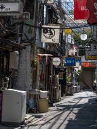 【新宿】新宿ゴールデン街：個性あふれるバーが集まる大人の隠れ家				