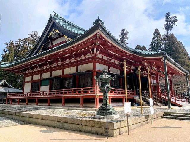 比叡山延曆寺，徜徉杉林古剎、搭纜車賞琵琶湖