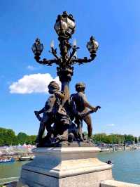 A perfect way to quintessential Parisian experience! 