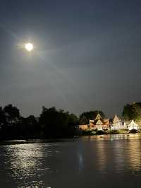ร้านอาหารริมน้ำมิชลินซ้อน4ปี