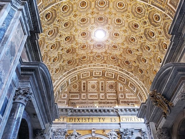 [🇻🇦バチカン] 圧巻の美しさ、サン・ピエトロ大聖堂とミケランジェロのピエタ