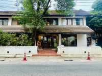 Indulge with coffee for a while at Khna