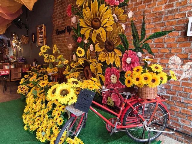 Discover the Charm of Paoh Coffee House in Hatyai!