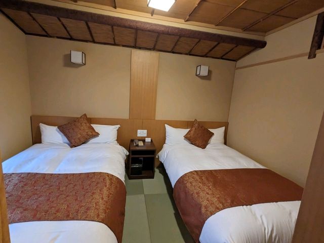 【栃木/日光】鬼怒川の自然に囲まれた豪華な老舗ホテル、あさや